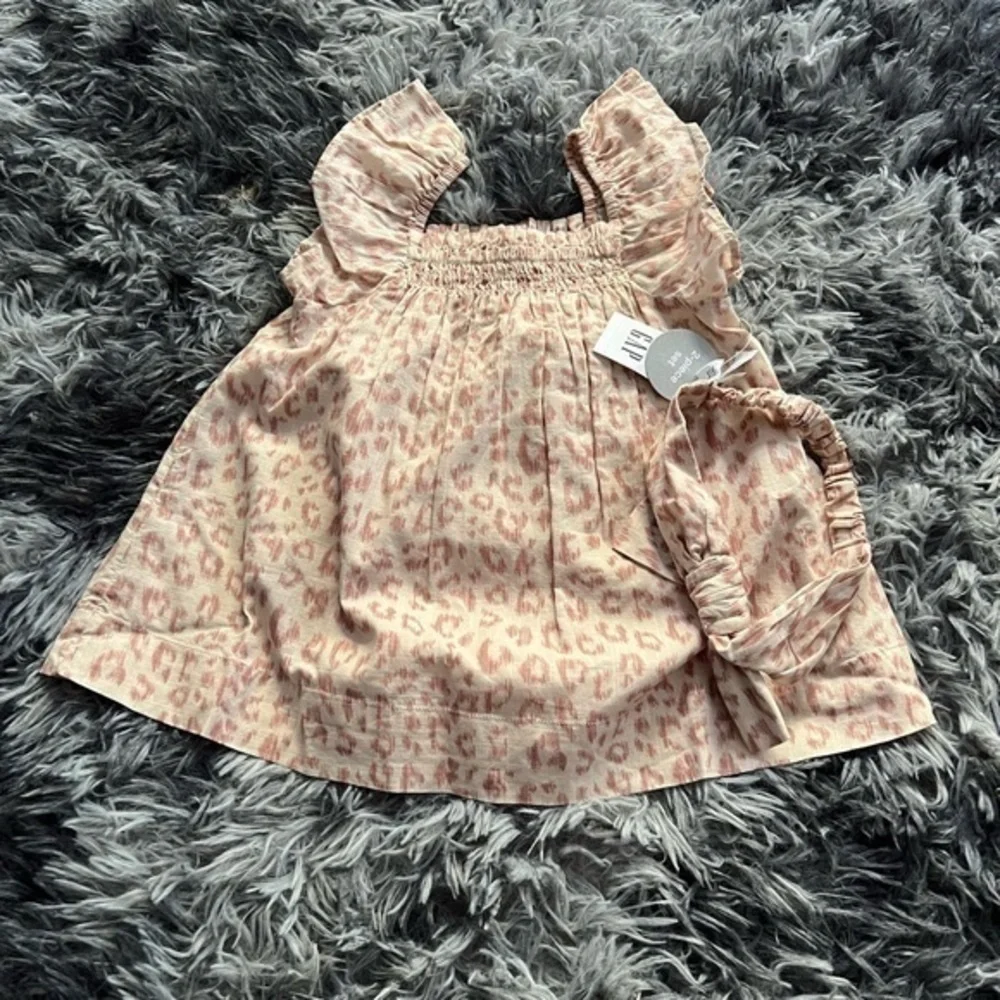 Baby girl Gap dress